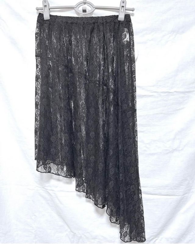 レーススカート