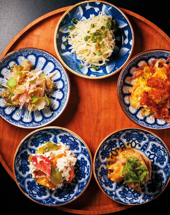 代々木上原『日々の中華食堂』の「日々の前菜盛り合わせ」