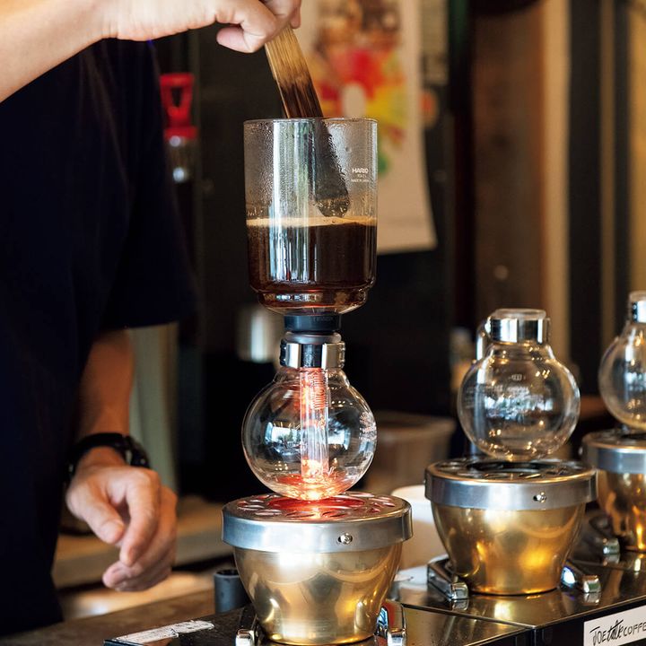 東京〈ジョートーク・コーヒー〉サイフォン