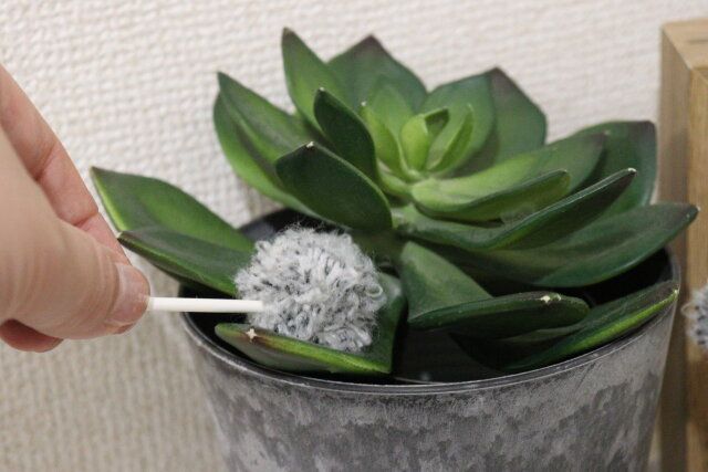 セリアの隙間掃除にちょこっとおそうじ ミニはたき 3本入