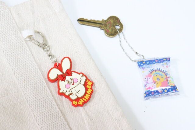 ラバーキーホルダー シャカシャカキーホルダー