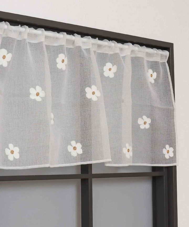 画像1: 出典：3COINS