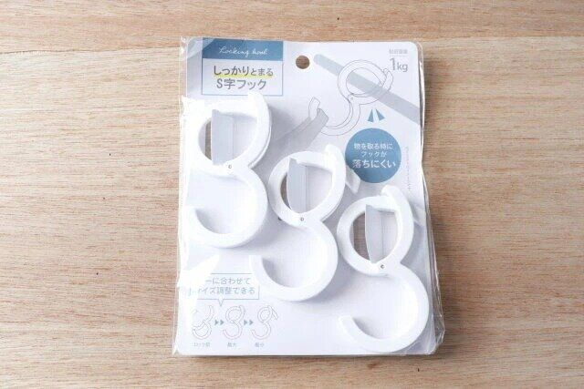 ダイソー しっかりとまるS字フック パッケージ