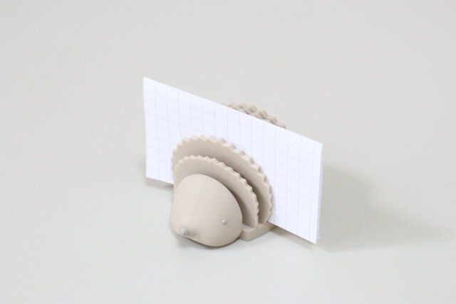 ハリネズミカードスタンド 使用例