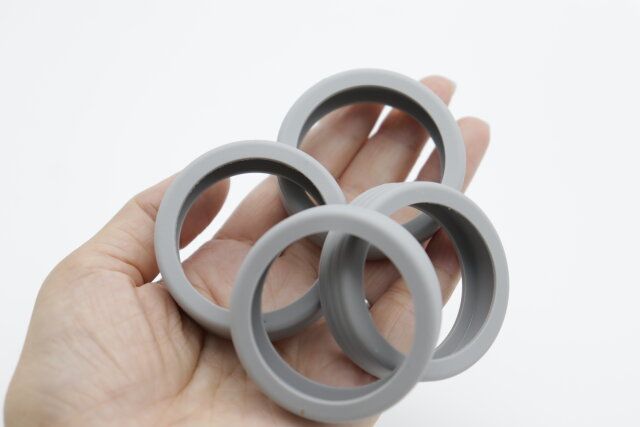 ダイソー キャスターカバー（4個、グレー） 個数