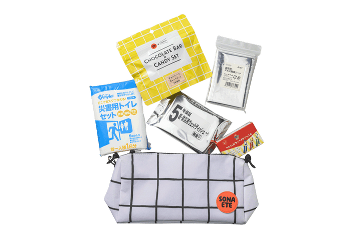 〈SONAETE〉の防災ポーチ