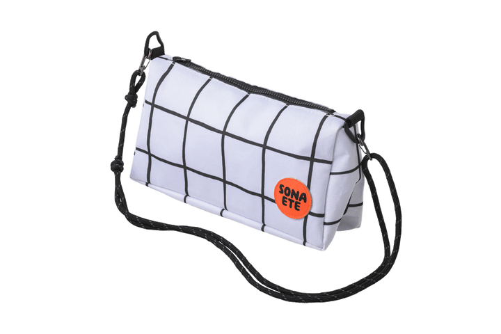 〈SONAETE〉の防災ポーチ