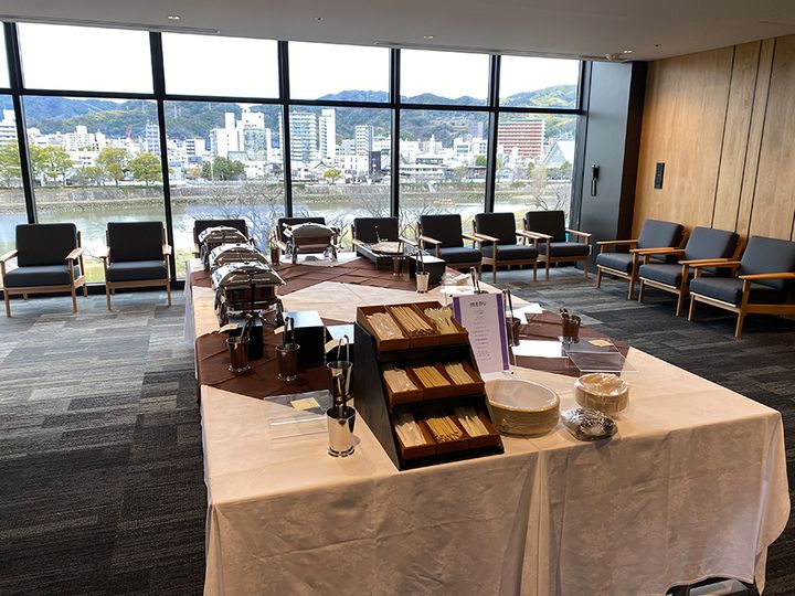 Jリーグ広島の新ホームスタジアム、VIPラウンジがネーミングライツで「CTFラウンジ」になったワケ