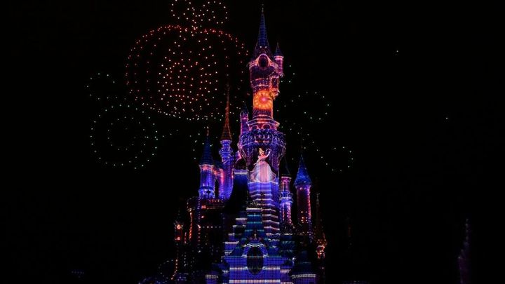 母になってディズニーランドで再感動！39歳美人妻「子どもの目を通して世界を見るすばらしさを思い出させてくれて、ありがとう」