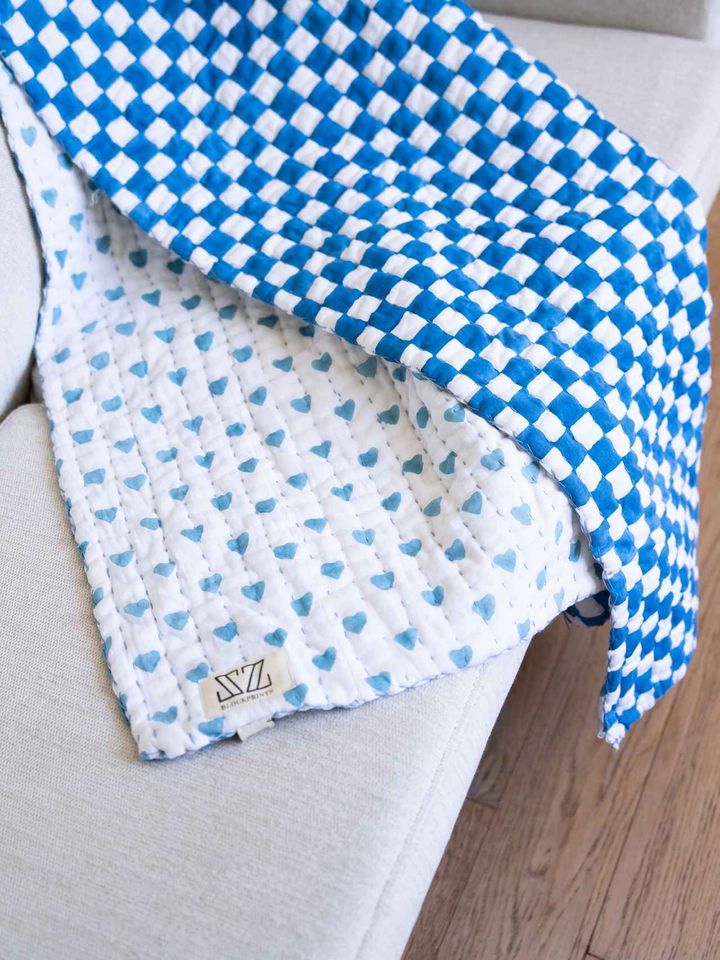 画像: 「NEW BLANKET リバーシブルブランケット（シングルサイズ対応）」¥42,900 (税込)