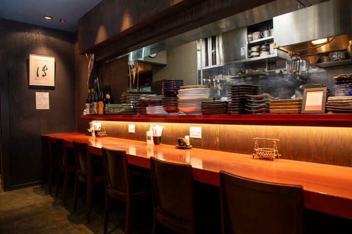 豊洲の仲卸が手がける生本まぐろの贅沢丼を♪「傳 人形町店」でいただく贅沢ランチ