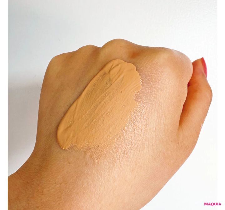 マットでも老けない下地、セザンヌの優秀パレット、マキアージュの新色ほか、話題の新作コスメをガチ検証！_10