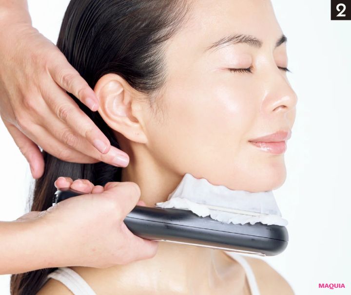 MEGLY、バリブラシ、セルキュアはこう使う！ 美顔器マスター・岡田知子さんの3大ギア効かせテク_16