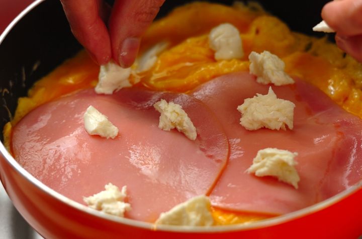 オープンオムレツサラダの作り方2