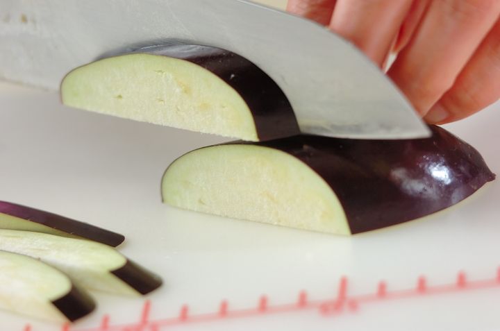 ナスのアンチョビガーリックの作り方2