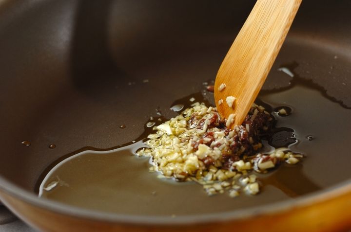 ナスのアンチョビガーリックの作り方1