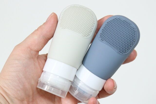 ダイソー トラベル詰替用ボトル 吸盤付