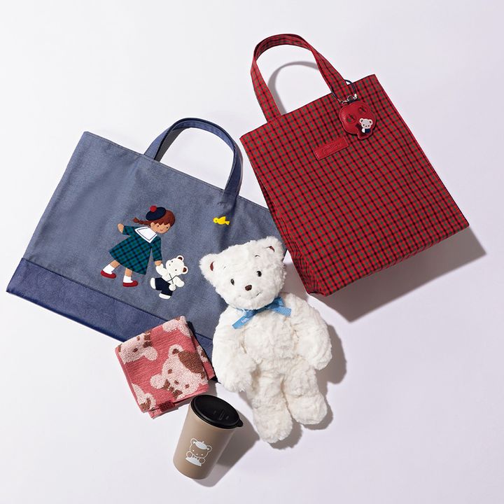 ファミリアのチェック柄のトートとレッスンバッグとファミリアベアーとハンドタオルとタンブラー