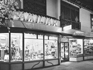 神戸市生田区で創立したファミリアの店舗