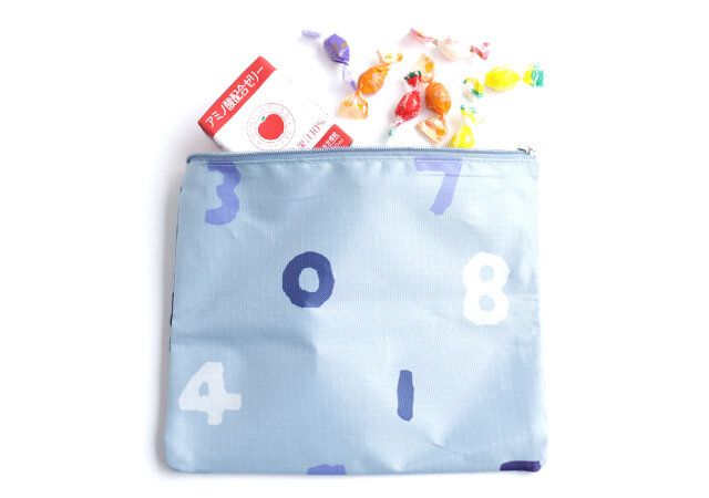 宝島社大人のおしゃれ手帖7月号付録のソウ・ソウのポーチ2