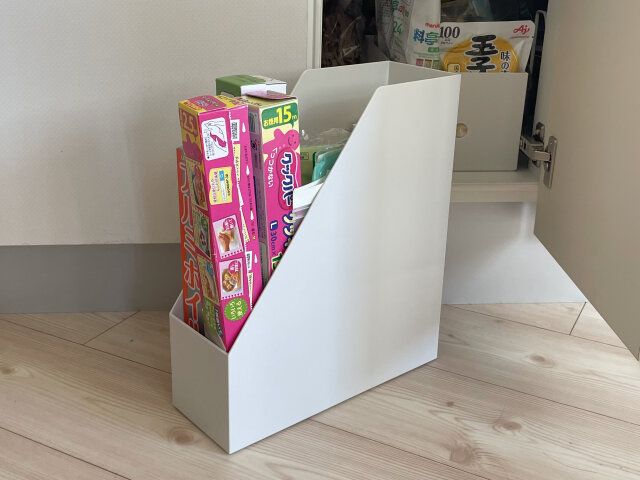 ラップやアルミホイルも、ファイルボックスに