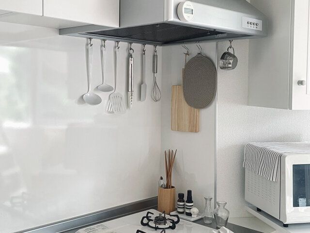 キッチンツールは掛ける収納を取り入れよう
