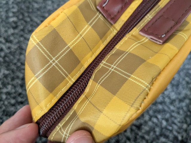 クレパス柄文具ポーチファスナー