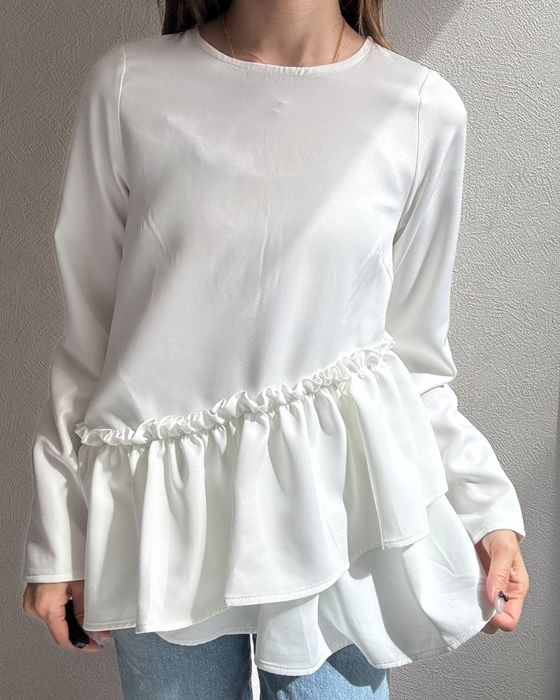 しまむら「アシメフリルトップス」