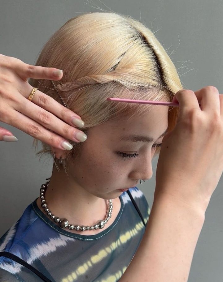 ボブのまとめ髪おすすめスタイル7選。簡単・崩れにくいアレンジ術を美容師が解説