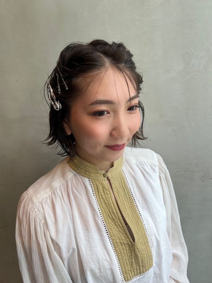 ボブのまとめ髪おすすめスタイル7選。簡単・崩れにくいアレンジ術を美容師が解説