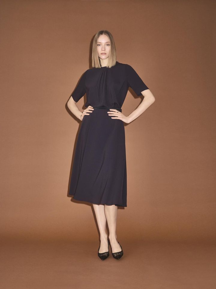 画像1: 大人の悩みに寄り添う