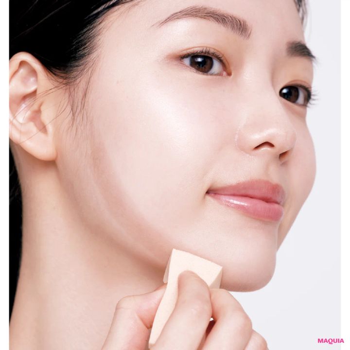 小顔度UPさせたいならフェイスラインは 線入れ＆スポンジぼかし