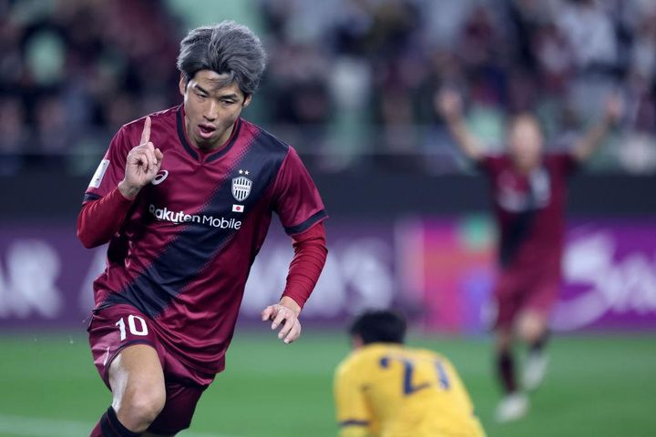 日本代表は『インドネシアの大迫勇也』に気をつけろ！大型万能FWオレ・ロメニーの実力とは