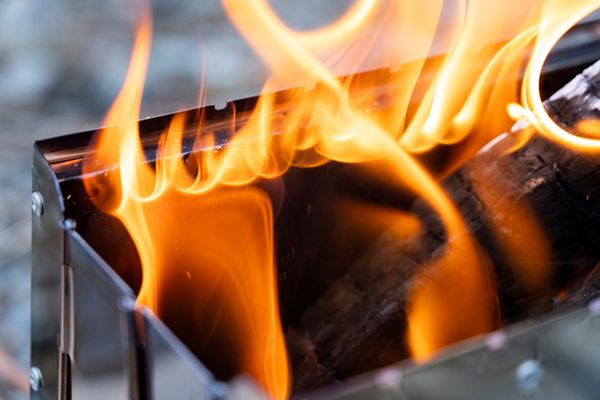 車中泊上級者が話題のキャンピングカーの内装を徹底比較！凄すぎるスペックとは？