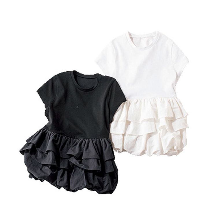 フリル付きTシャツ