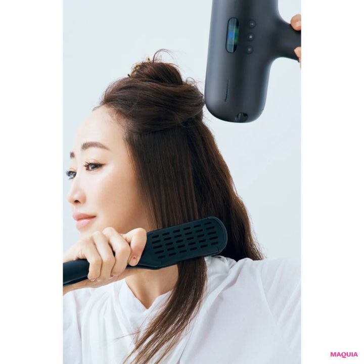 神崎 恵さんがたどり着いた、梅雨でも崩れない美髪ルール_7