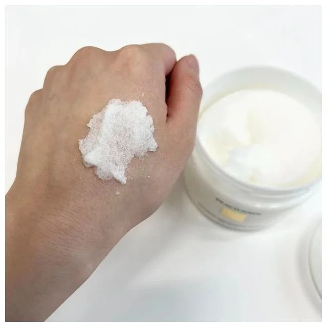 ピーチ・ジョン ヒップルン薬用スクラブ＜医薬部外品＞