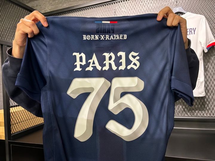 PARIS SAINT-GERMAIN STORE HARAJUKU（パリサンジェルマンストアハラジュク）＠1階