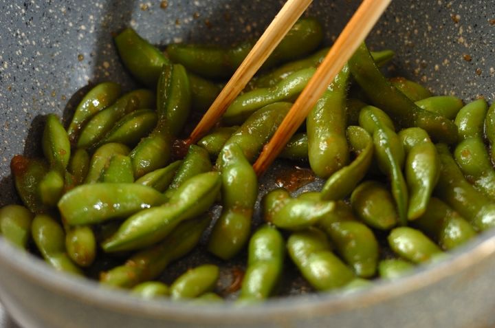 枝豆のニンニクしょうゆ煮の作り方1