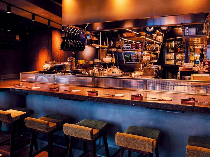 中目黒『博多小皿おでんと自然薯 ちかっぱ堂』の内観