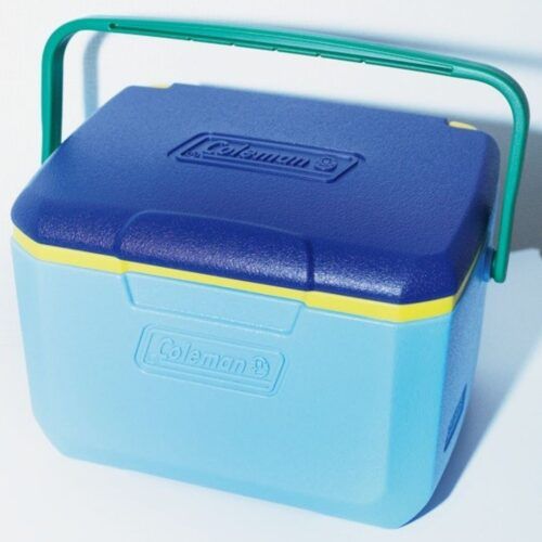 「コールマン×ビームスのクーラーボックスがかわいすぎ」レトロポップなカラーリングで夏のアウトドアをおしゃれに！