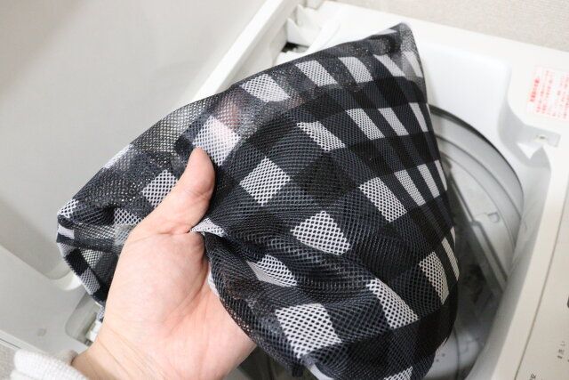 ダイソー そのまま洗えるトラベルトートバッグ（ギンガムチェック） 洗濯