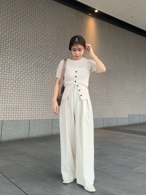 白パンツのコーデ5