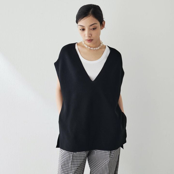 画像: 「ホールガーメントプルオーバー」￥25,300 出典：ウィム ガゼット