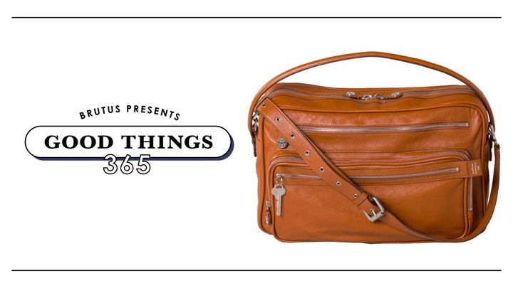 〈アクネ ストゥディオズ〉のバッグ