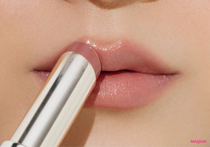 ナチュラルメイクが垢抜ける！ 話題のアーティスト、NAYA流・夏の“盛れメイク”テクニック_7_1