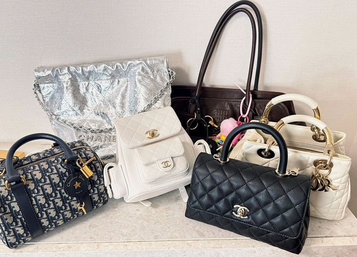 吉田朱里のセルフラブ