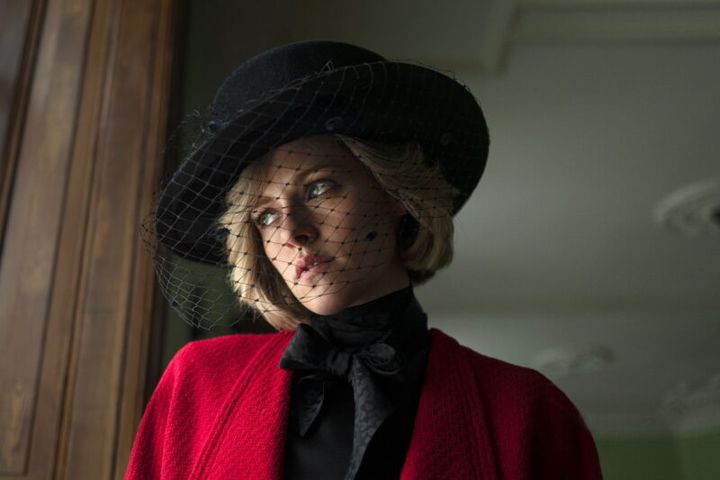 クリステン・スチュワートがダイアナ元妃になりきった『スペンサー ダイアナの決意』。©Pablo Larrain