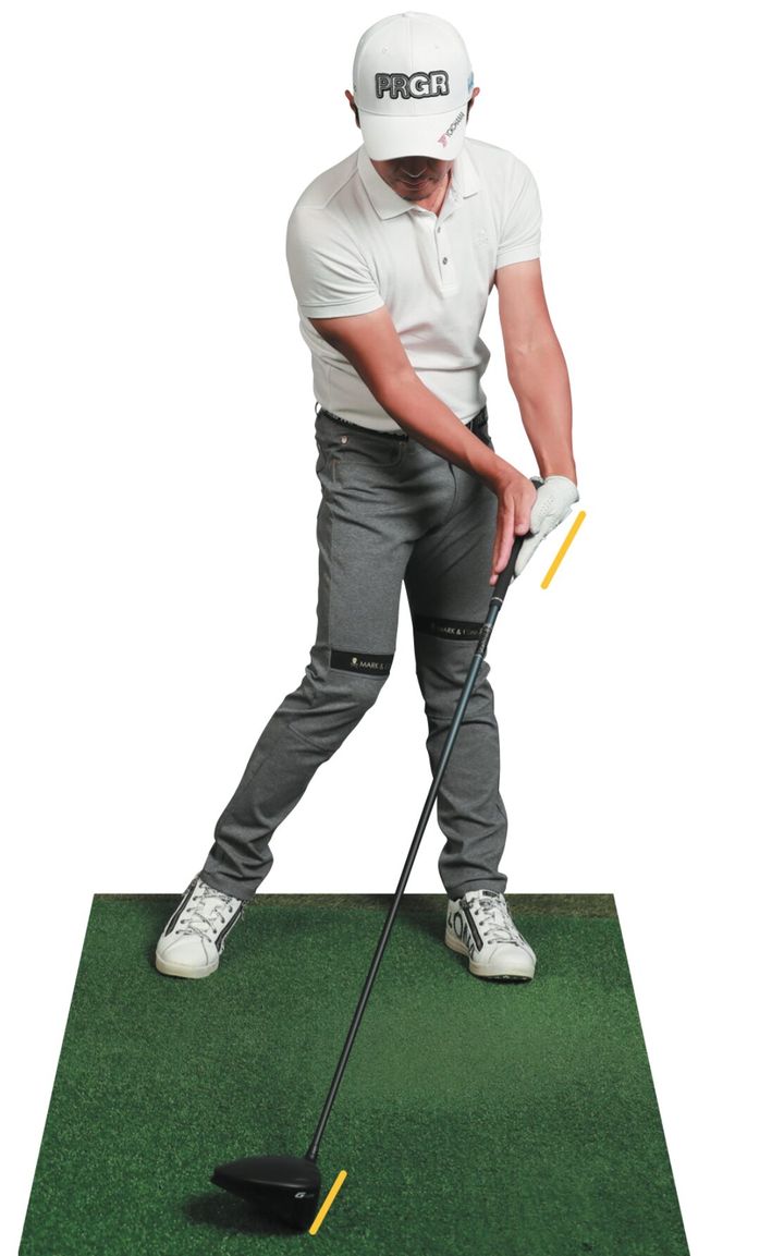 左手グリップが超重要！同じ握りのプロのスイングを手本にしよう