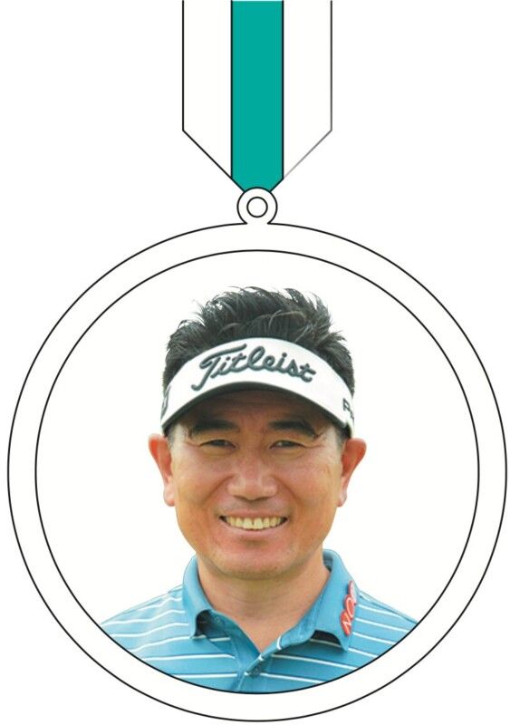 左手グリップが超重要！同じ握りのプロのスイングを手本にしよう